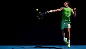 铃木一朗与泰德威廉姆斯跨越时空的打击技术对比